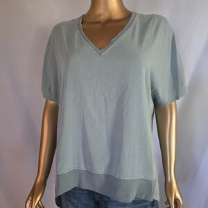 Relaxed V-Neck Short Sleeve Top - Light Blue